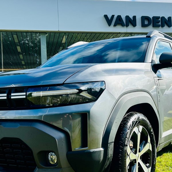 All-New Duster NU BIJ VAN DEN  BRANDEN