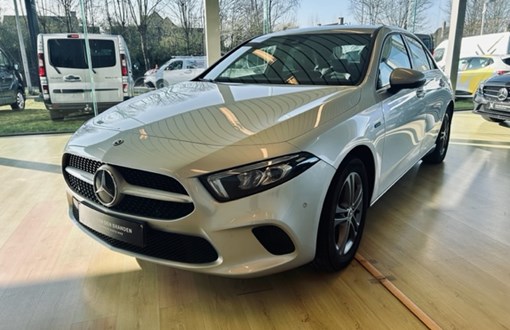Mercedes-Benz A250e